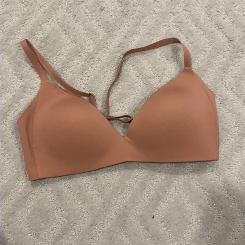 Lululemon bra 36C